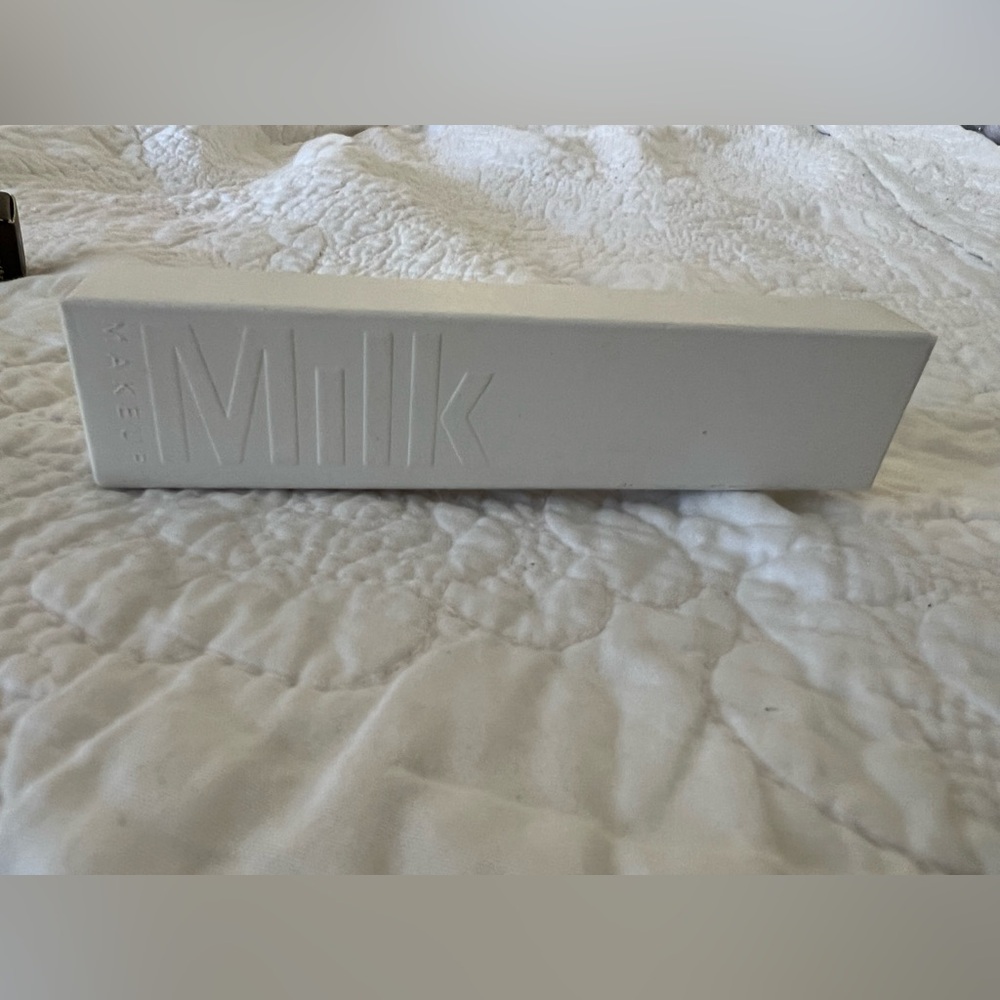 Milk Makeup Flex Concealer Box in White-Medium